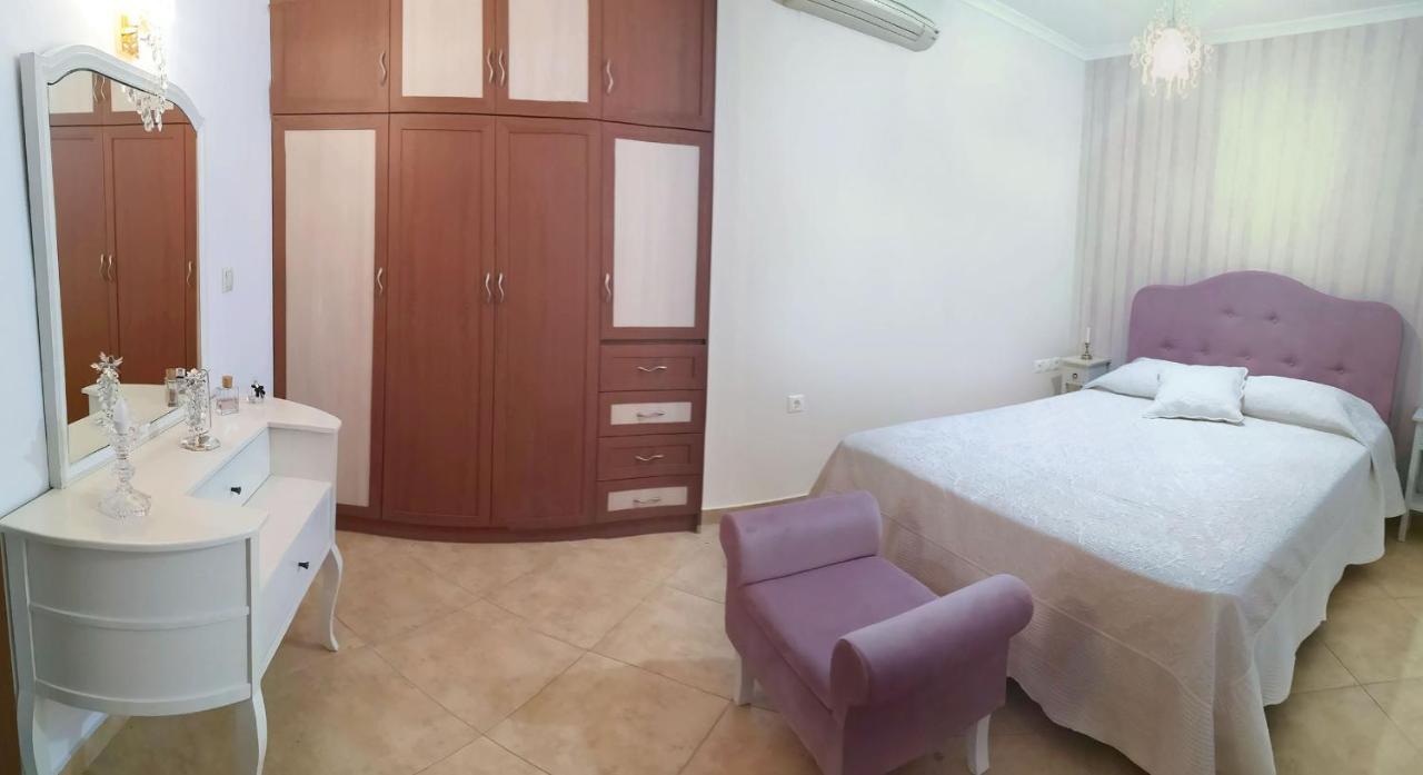 Pirofani Villa Apartments Apolpaina Exterior photo