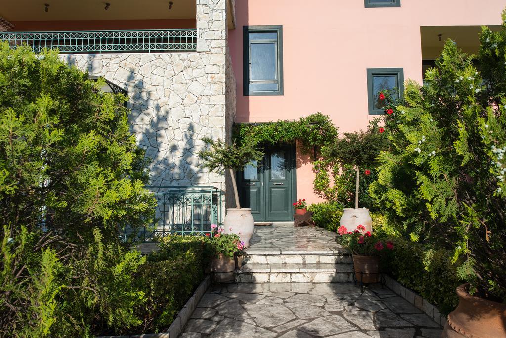 Pirofani Villa Apartments Apolpaina Exterior photo