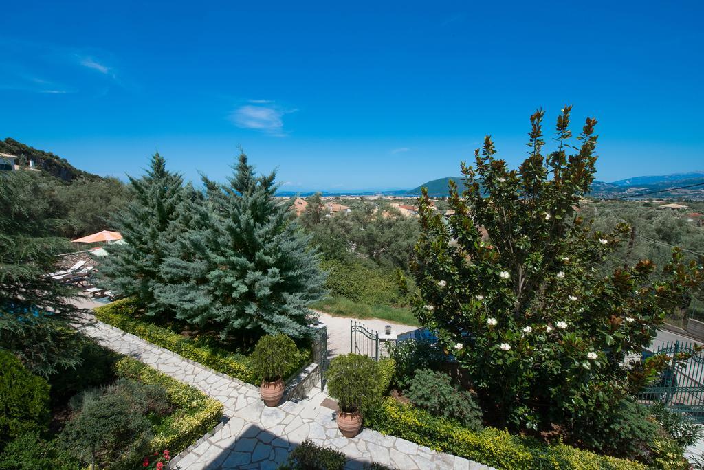 Pirofani Villa Apartments Apolpaina Exterior photo